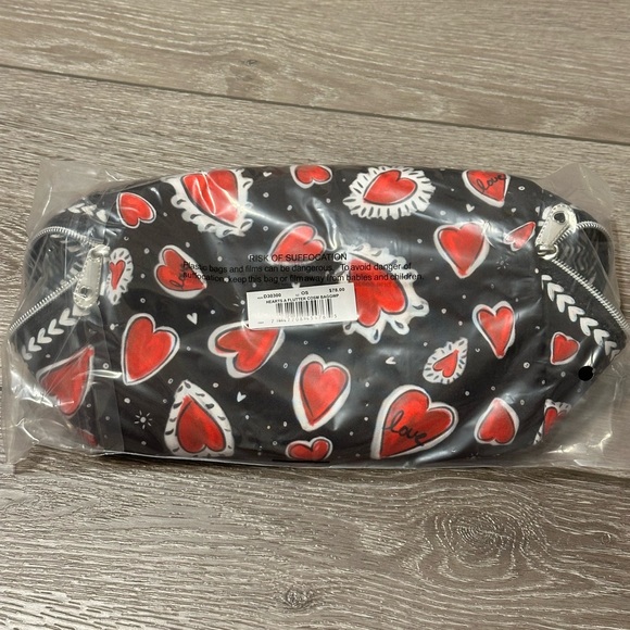 Brighton Heart Print Cosmetic Bag - Picture 2 of 4